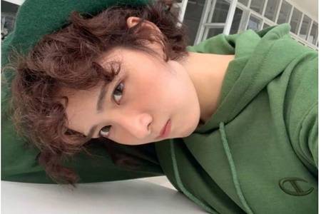 2020女生烫羊毛卷发型图片，减龄羊毛卷短发长发造型大全 美容健康 第1张