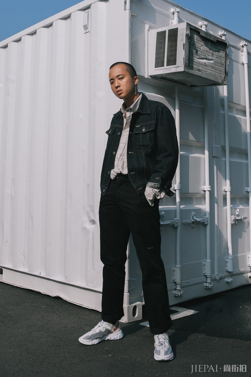 教科书级别！Dover Street Market新加坡成立一周年活动现场街拍合集！ 街拍 第1张
