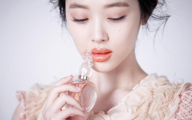 厚嘴唇的女生适合涂这4种颜色的口红，不仅好看还能修饰唇形 健康 第1张