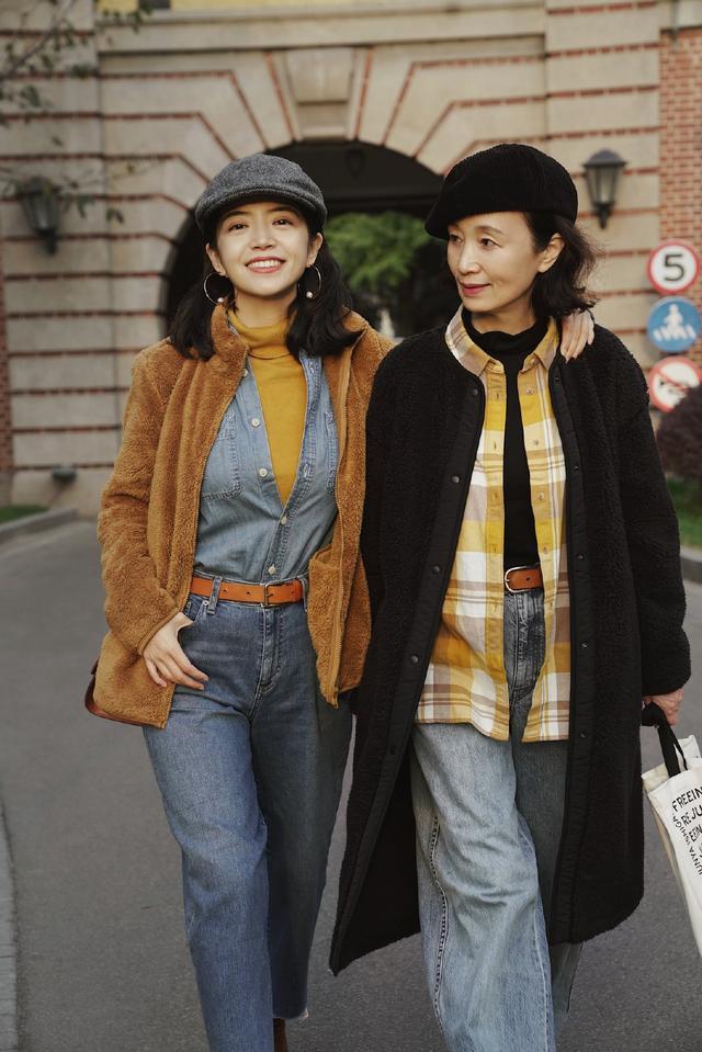 如何将普通衬衫穿出高级感？教你4种“叠穿”方法好看还时髦 穿搭 第6张