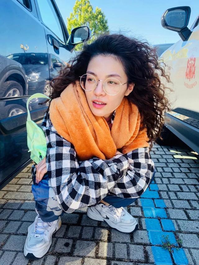 慵懒羊毛卷和复古大波浪怎么选！你知道怎么去打造吗？ 美容健康 第1张