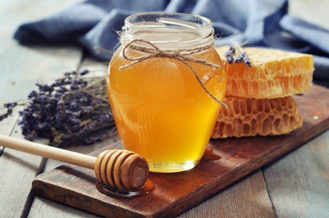 蜂蜜加什么可以祛斑美白 蜂蜜加什么敷脸好 美容健康 第1张