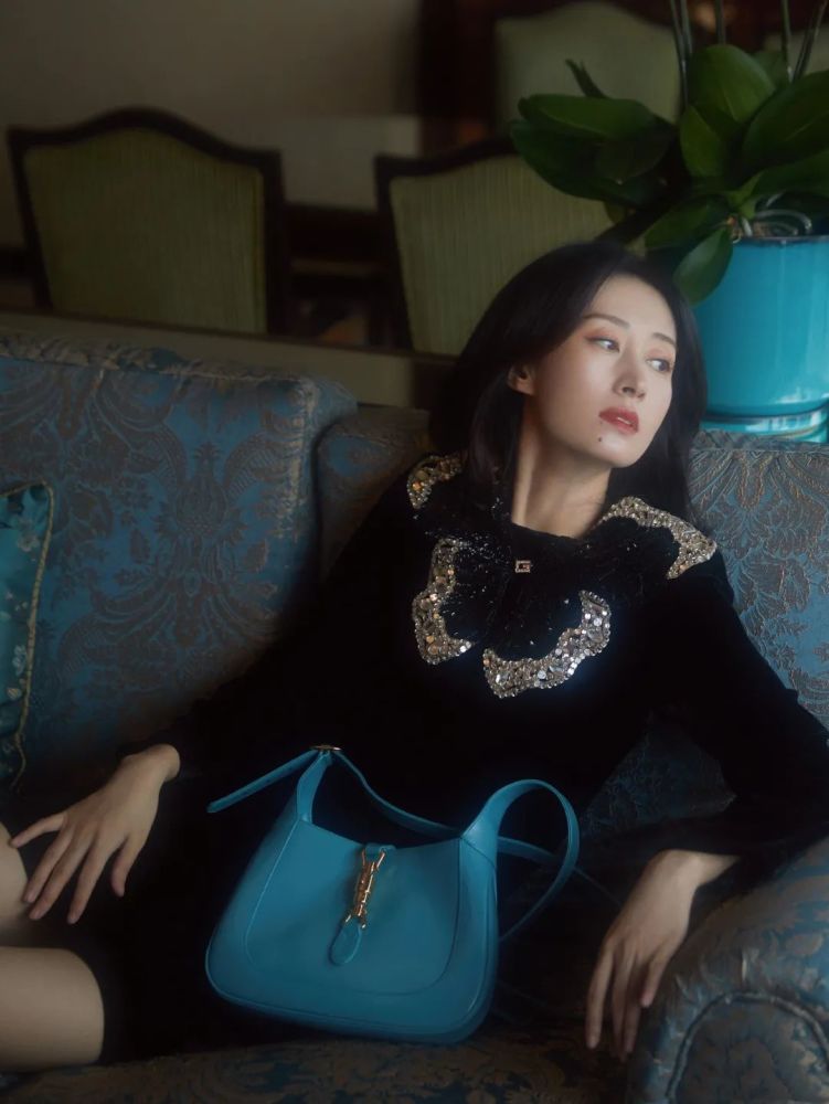 美貌持续在线，看这些女明星们的初秋时尚穿搭 时尚 第3张