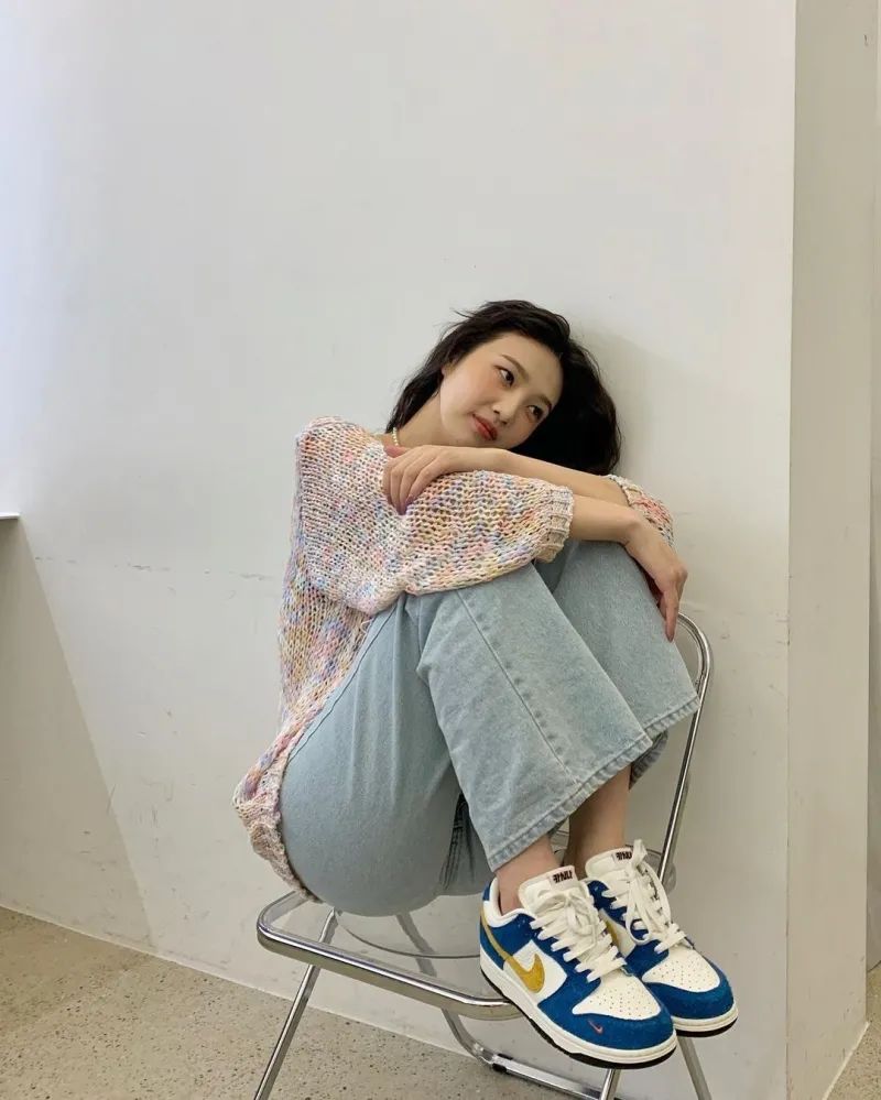 韩国女团性感担当！其实是隐藏的女鞋头，看她的照片网友直呼恋爱了 时尚 第5张