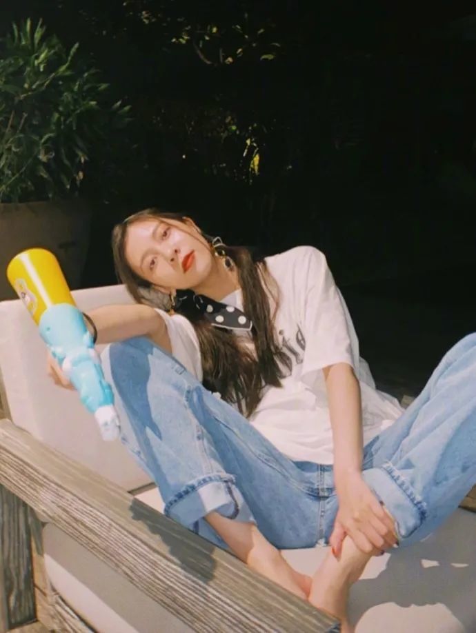美貌持续在线，看这些女明星们的初秋时尚穿搭 时尚 第3张