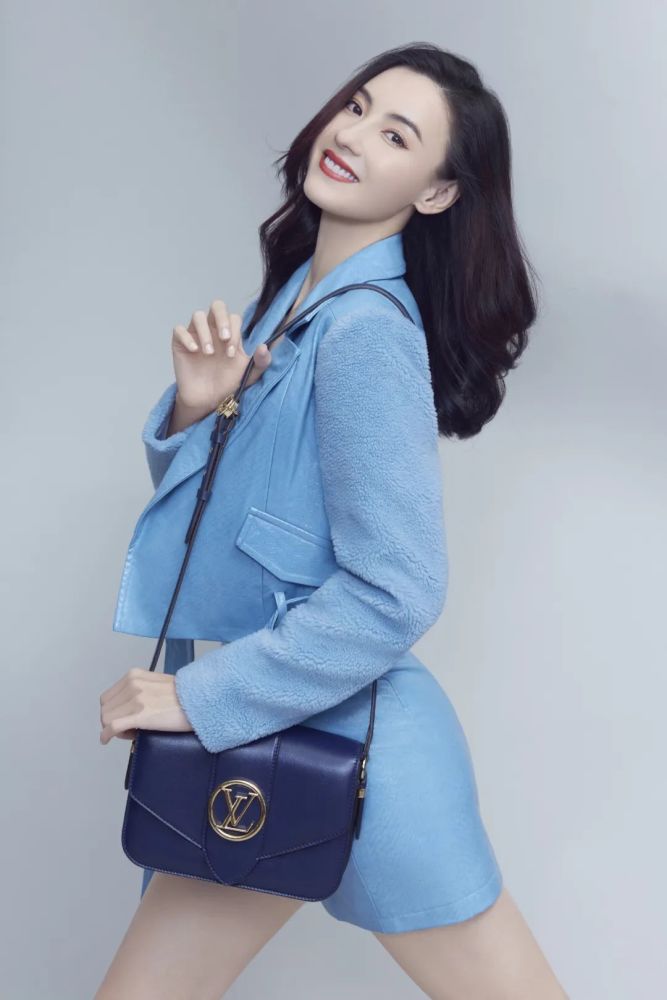 美貌持续在线，看这些女明星们的初秋时尚穿搭 时尚 第2张