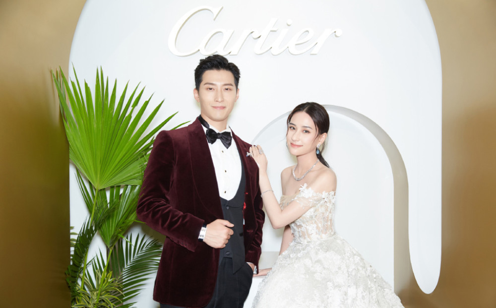 最美千金何超莲罕见穿旗袍扎低马尾妆容淡雅，气质远胜普通人 时尚 第4张