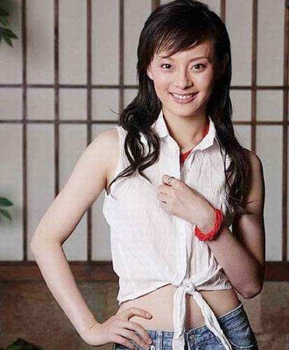 什么人适合卷发？什么人适合直发？ 美容健康 第8张