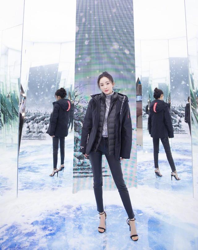 带货女王杨幂因带钻石口罩又登上了社交平台热搜 时尚 第2张