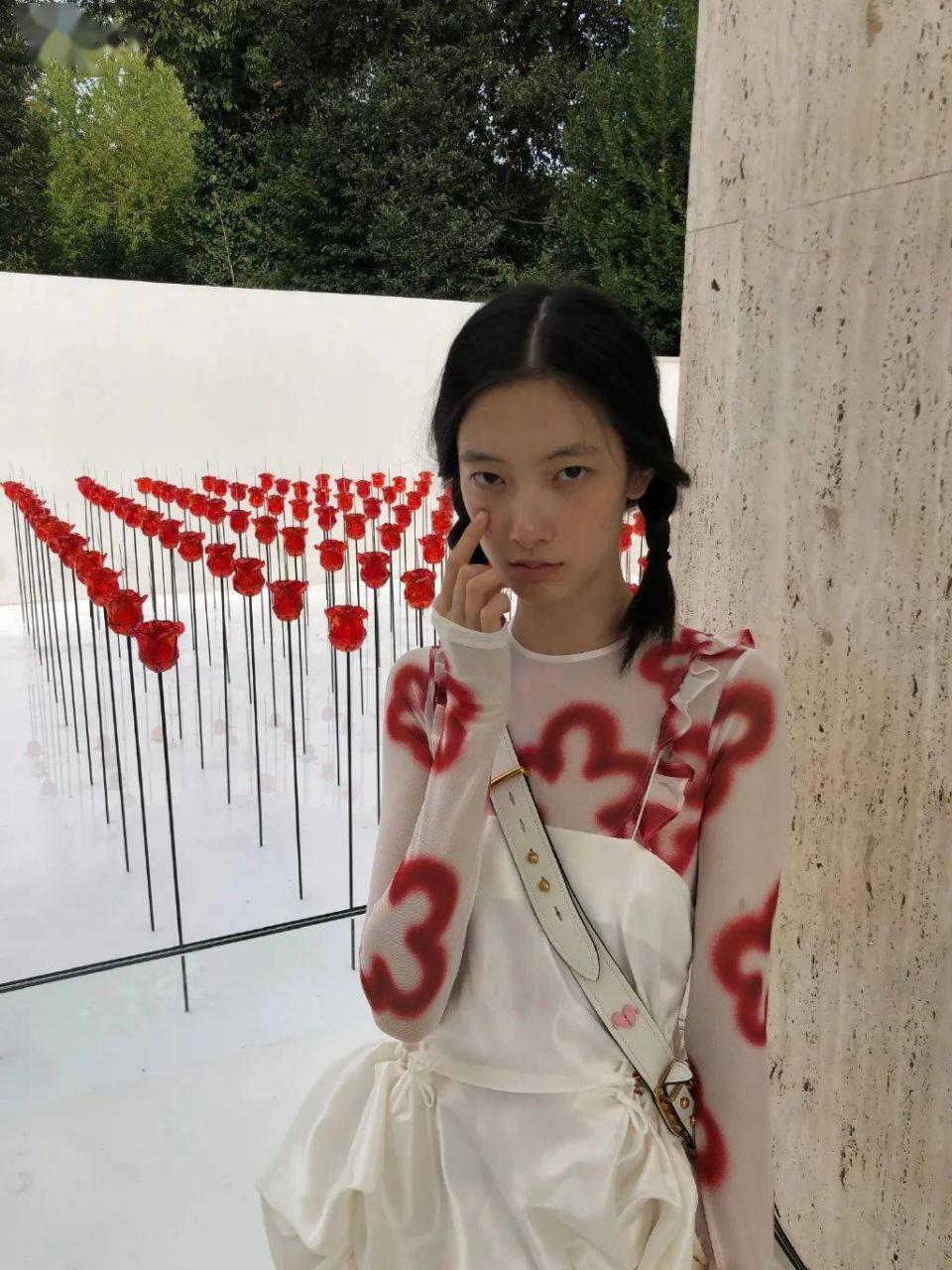 超模cici项偞婧的美是一种非常轻盈的美 时尚 第11张