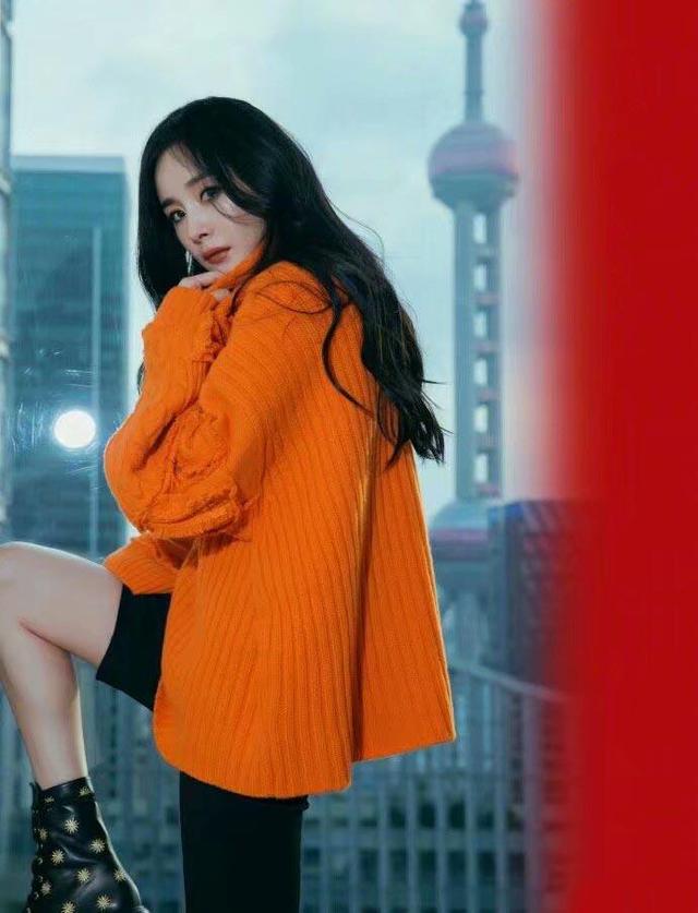 带货女王杨幂因带钻石口罩又登上了社交平台热搜 时尚 第8张