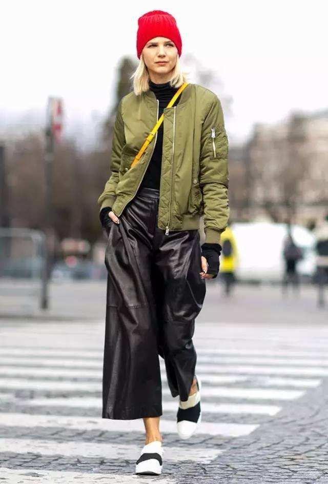 秋冬有这3条裤子就够了，百搭显瘦又时尚 穿搭 第11张