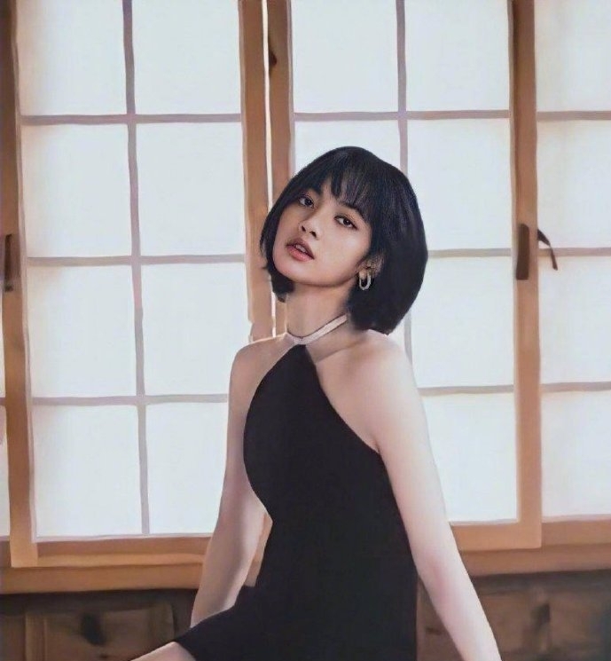 LISA的黑茶色短发超显白 美容健康 第9张