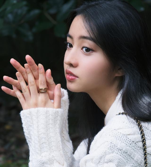 17岁木村光希拍尺度照，性感风与气质不符，亲姐掌镜惨遭滑铁卢 时尚 第2张