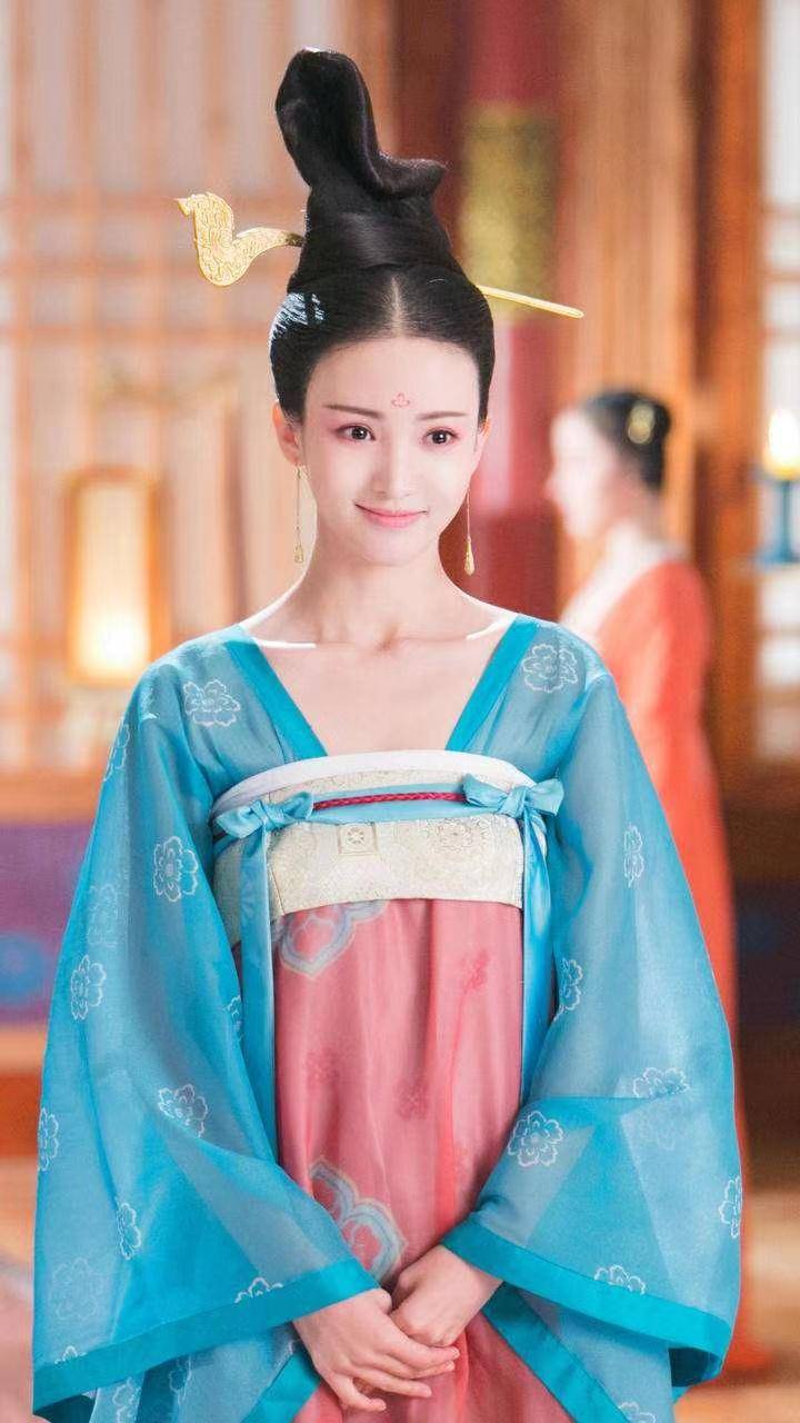 金晨的时尚穿搭，赶紧学起来吧 明星搭配 第11张