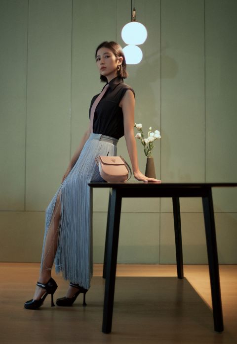周雨彤私服“咸鱼身”意外惹人爱，原来瘦子才是真好看 时尚 第3张