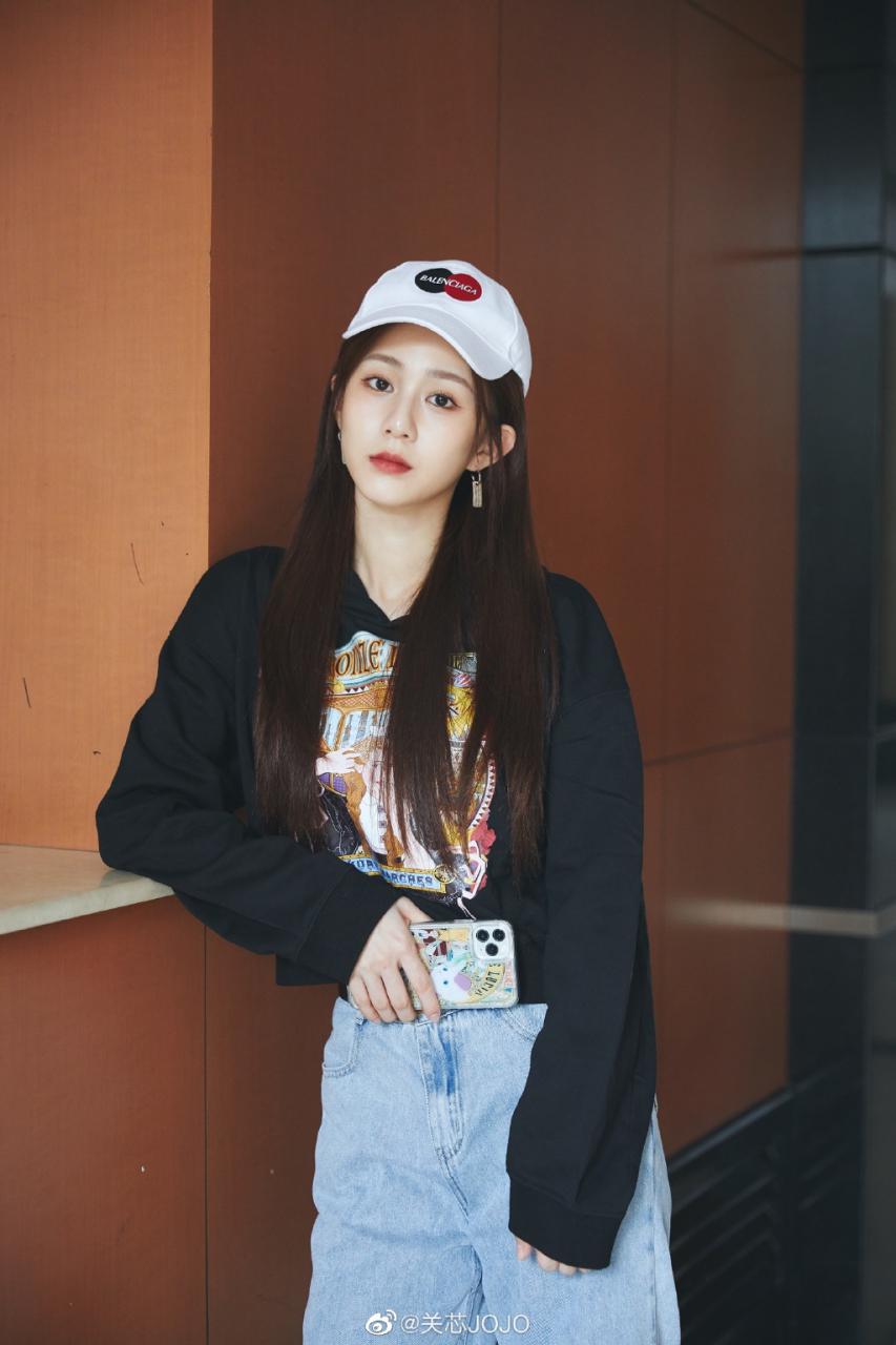 张一山版《鹿鼎记》自开播就天天上热搜 7位老婆颜值个个能抗 时尚 第3张