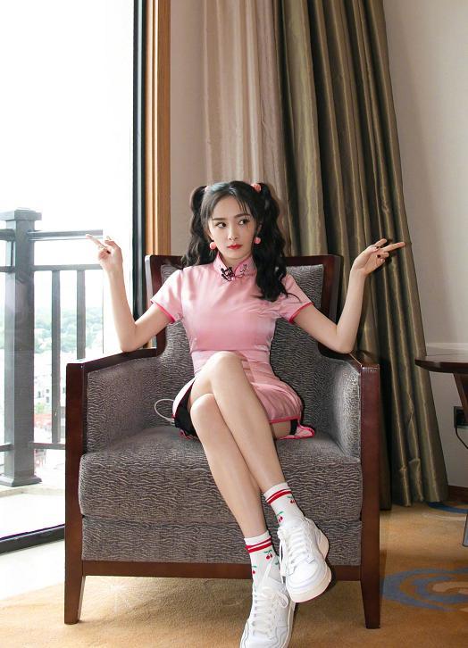 女明星爱扎双马尾，原来不是颜值高就能驾驭，还得是真少女 健康 第4张