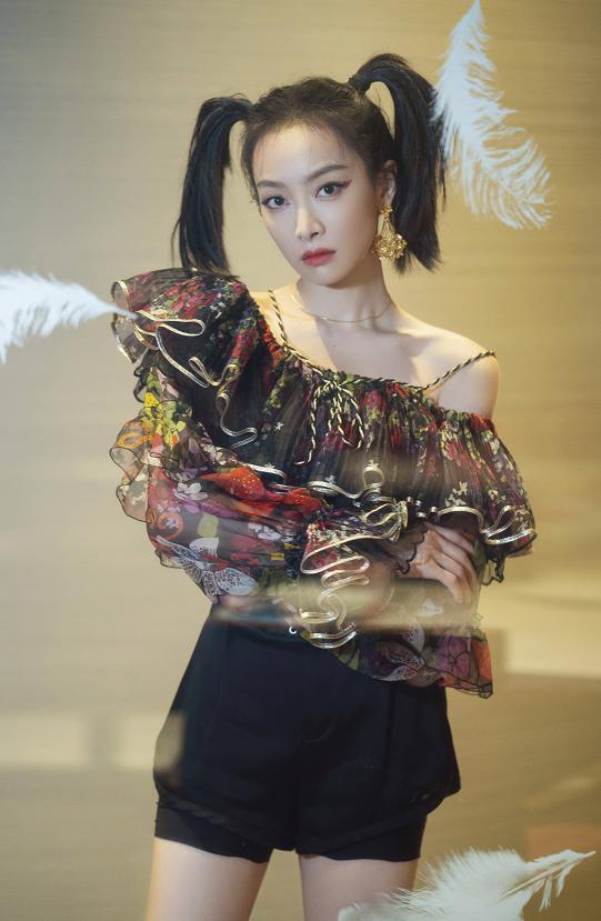 女明星爱扎双马尾，原来不是颜值高就能驾驭，还得是真少女 健康 第2张