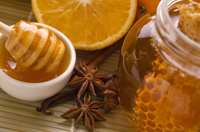蜂蜜怎么美白 用蜂蜜美白皮肤的做法 美容健康 第1张