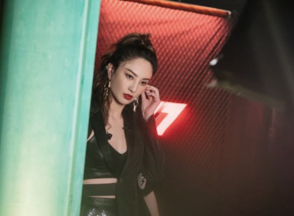 30岁＋的乘风破浪的姐姐们妆容真是“潮流”！打造超美独特风格 健康 第3张