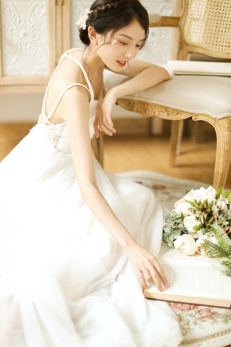知性优雅气质婚纱美女婚纱照片欣赏 美图 第1张