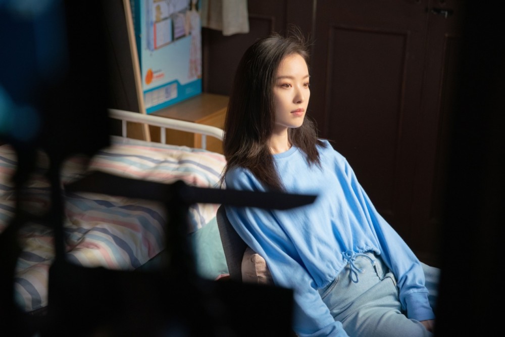 倪妮戏里戏外都时髦，每套造型都值得职场星人们去借鉴 时尚 第3张
