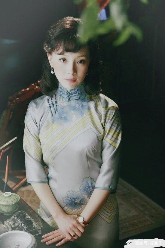 景甜在《司藤》中的旗袍造型大火，娱乐圈旗袍造型你最喜欢谁？ 时尚 第5张