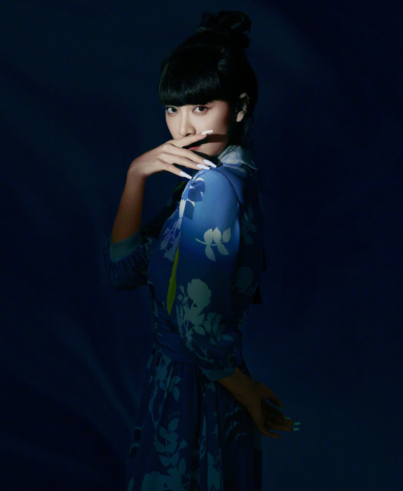 3月时尚杂志封面盘点！倪妮科技感十足，宋茜挑战二次元 时尚 第2张