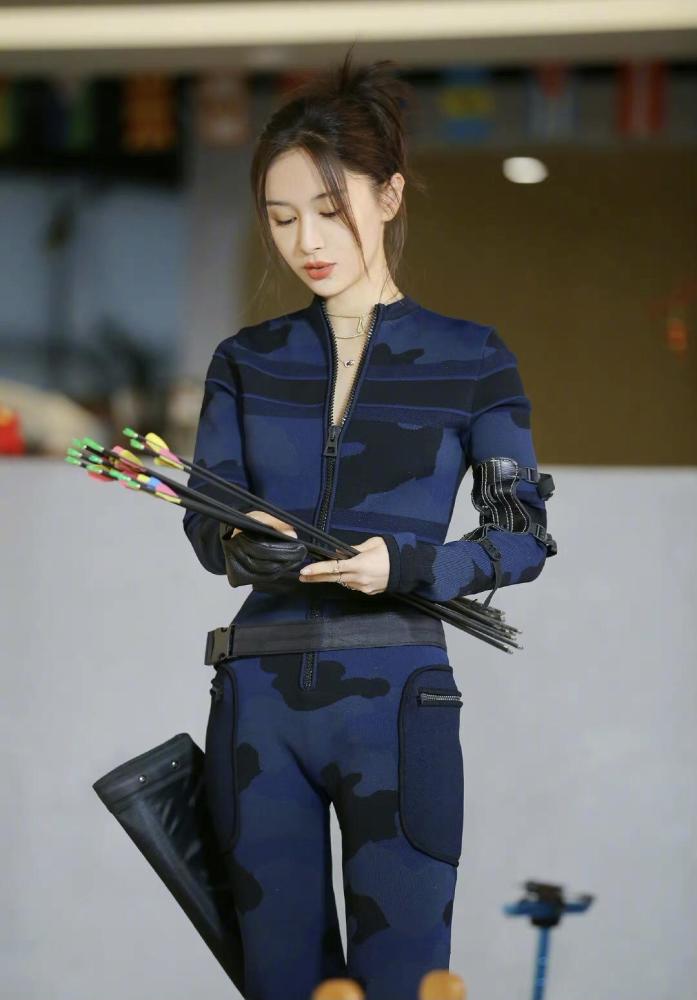王子文真是小个子超模，穿连体裤完美秀出28比例 时尚 第6张