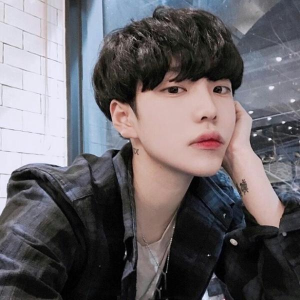 方形脸适合什么发型 方形脸的男生适合什么发型 健康 第2张