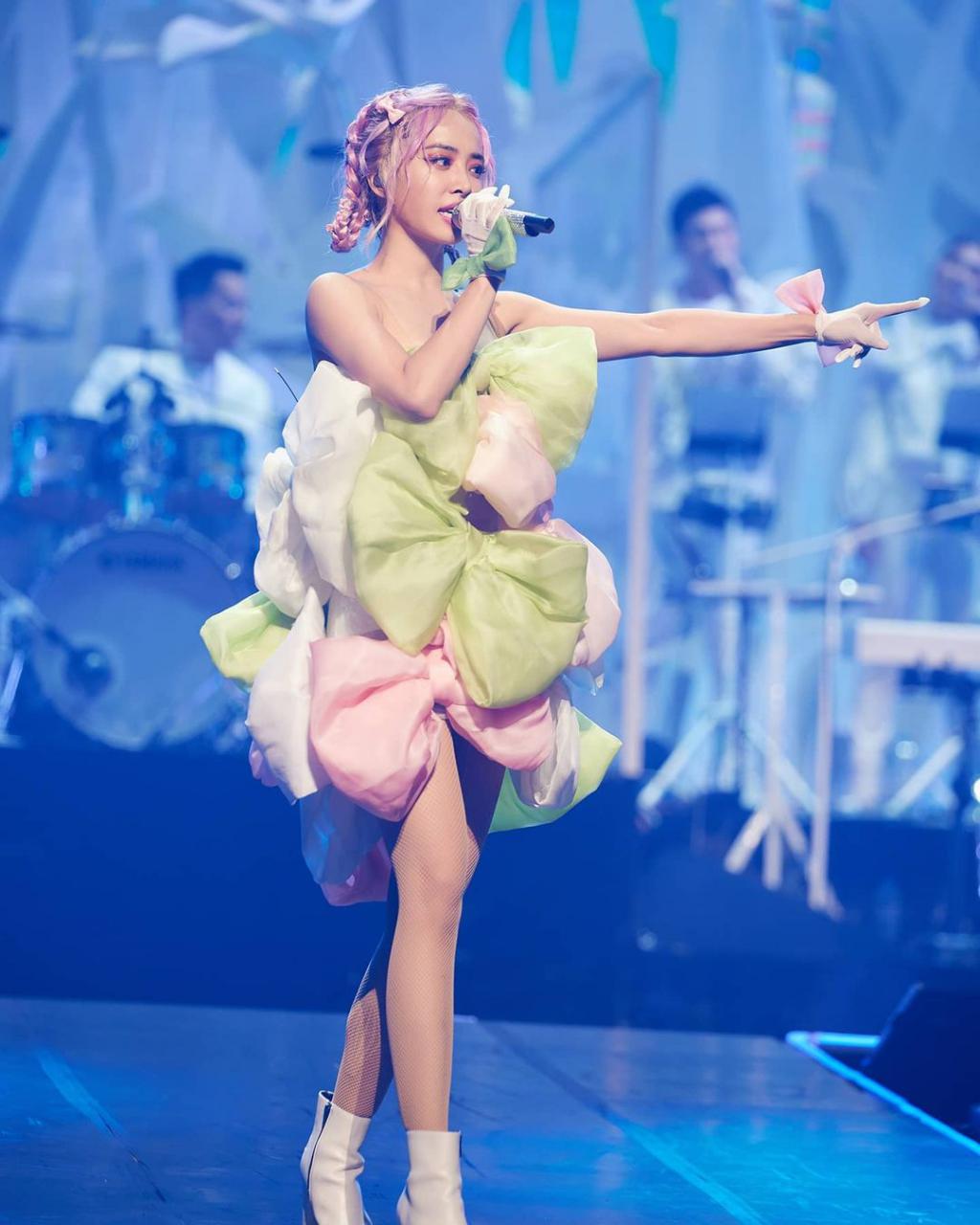 可辣可甜，蔡依林演唱会全新6套舞台装堪比时装秀场 时尚 第20张