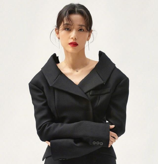 全智贤当妈后魅力不减，果然女人的气质比颜值还重要 时尚 第1张