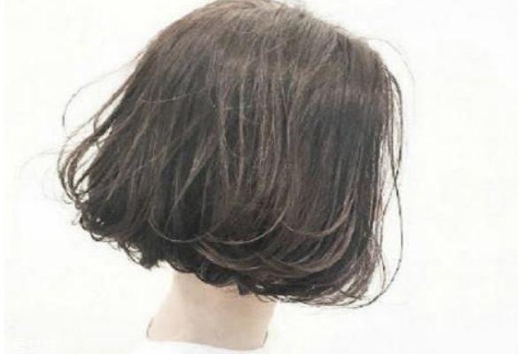 方脸适合什么发型 女生方脸发型的推荐 健康 第2张