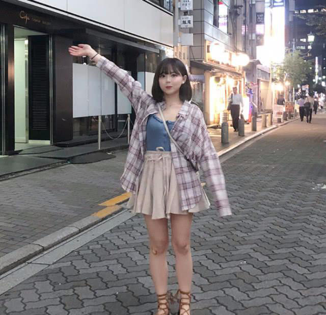 矮个子女性夏季如何穿出休闲感 矮个子女生夏季穿搭指南 穿搭 第5张