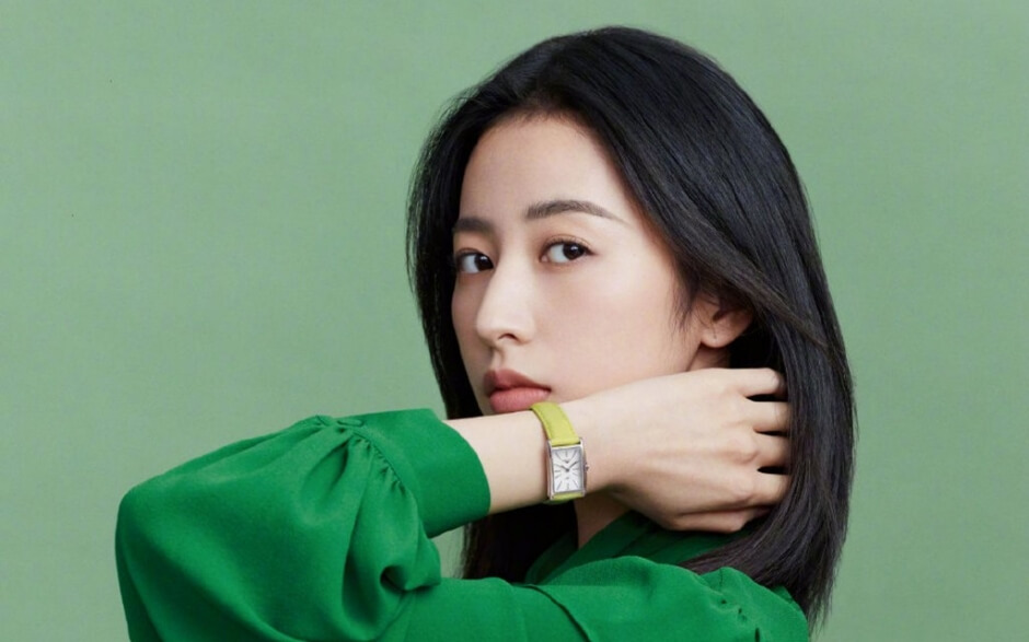 周雨彤时尚靓丽穿搭写真图片 时尚 第1张