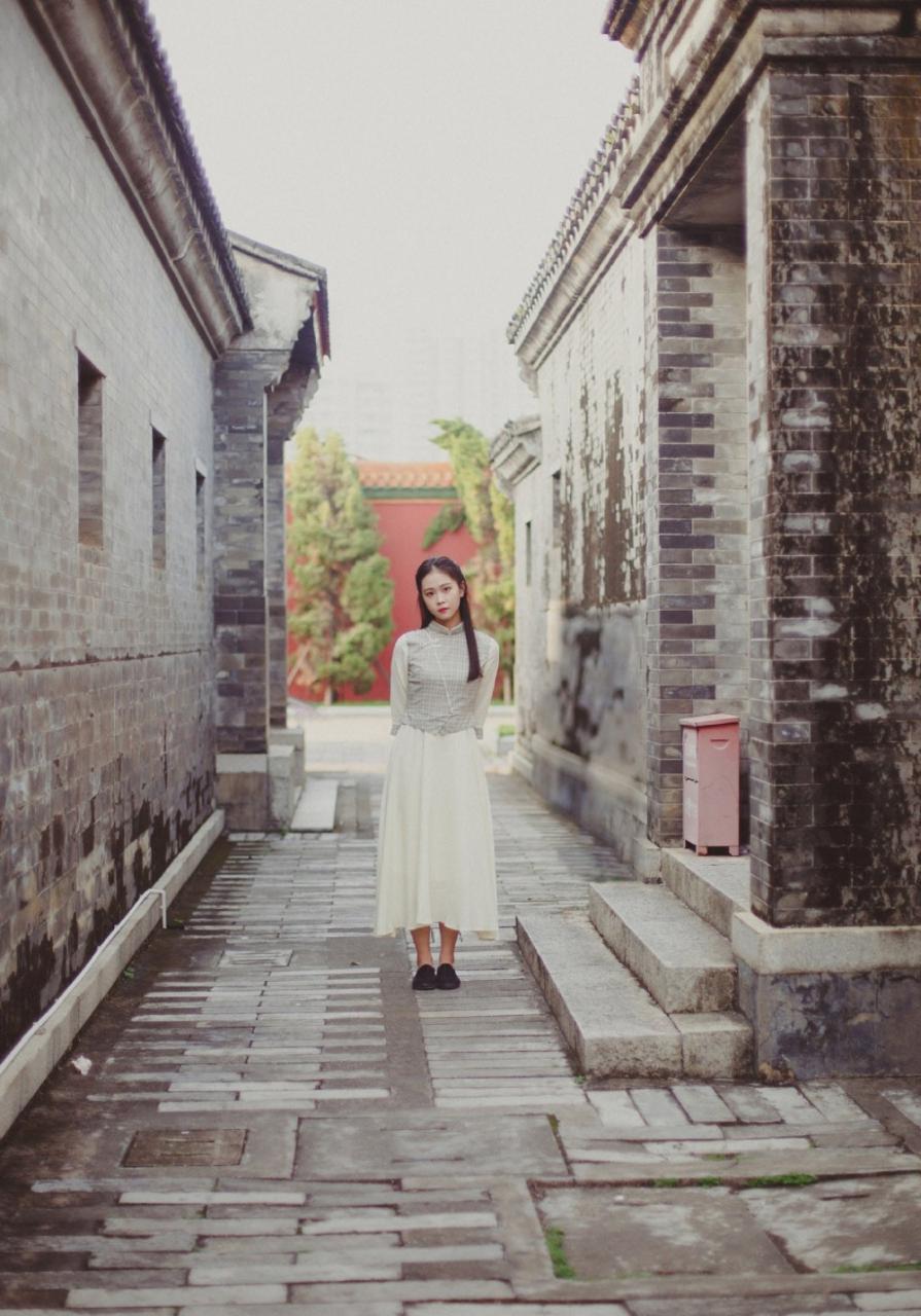 徐紫茵民国风少女乖巧好学生模样写真合集 时尚 第1张