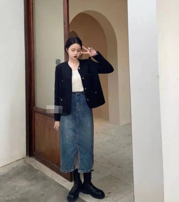 早秋牛仔半身裙搭配什么上衣最好看 穿搭 第3张