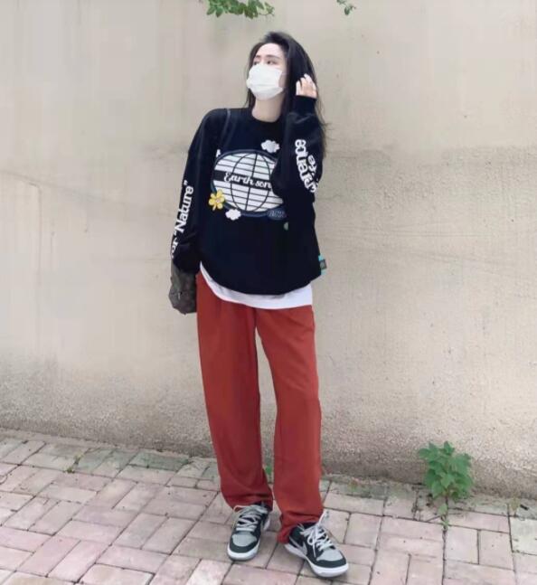 黑色卫衣搭配什么裤子和鞋子好看 穿搭 第6张