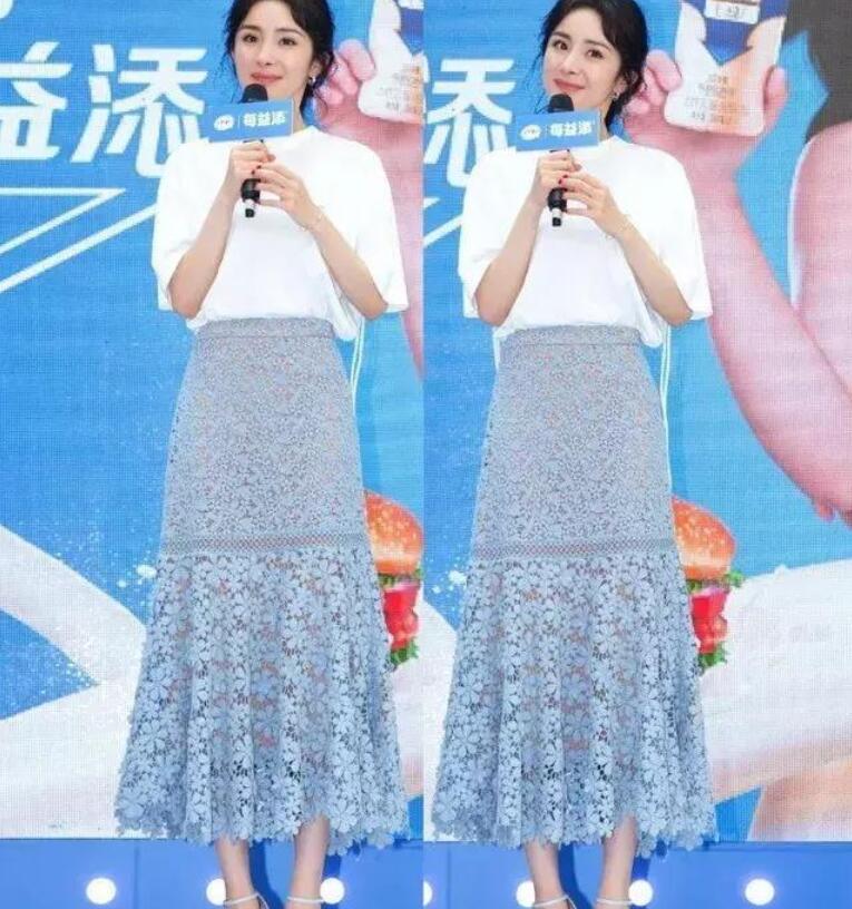 T恤+半裙，怎样搭配才能不路人？ 穿搭 第4张