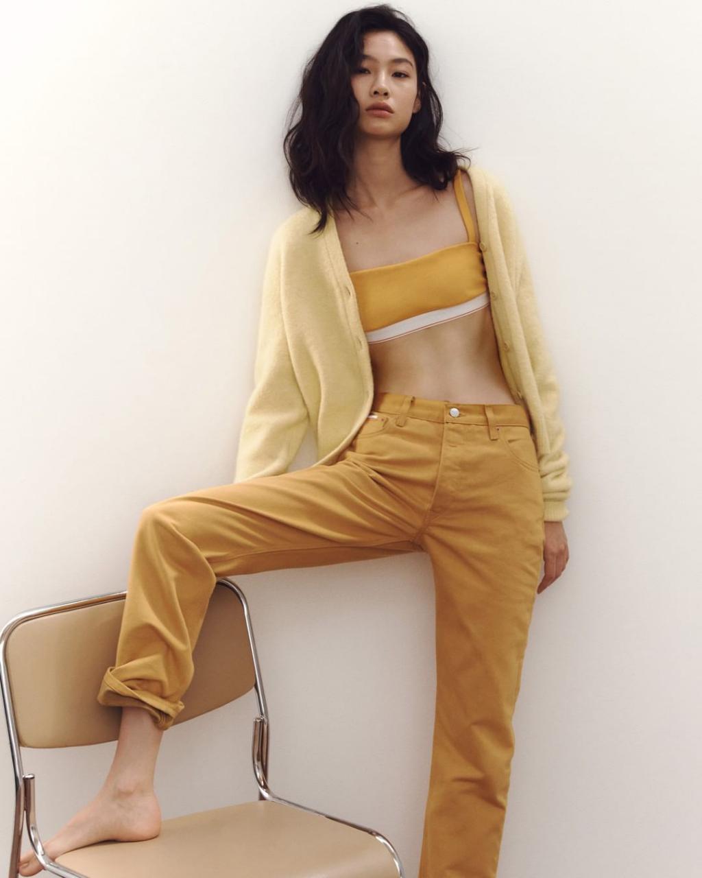 她的性感连女生都会嫉妒！郑浩妍为Calvin Klein拍摄宣传照，身材太火辣 时尚 第7张