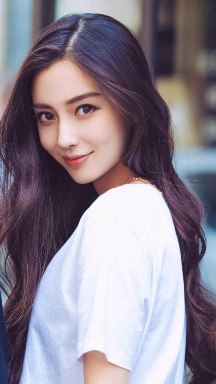 杨颖穿黑色绑带皮裙超美艳！大长腿性感靓丽太迷人 时尚 第6张