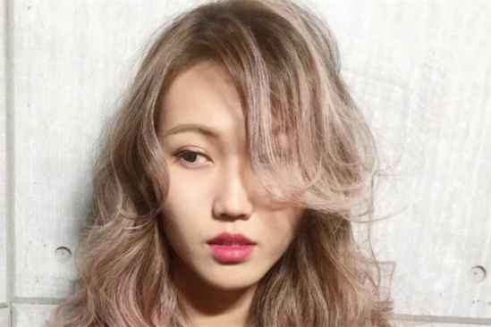 烫头发的危害大吗 烫头发会导致脱发吗 健康 第1张-秀美女性 烫头发的危害大吗 烫头发会导致脱发吗 健康 第1张