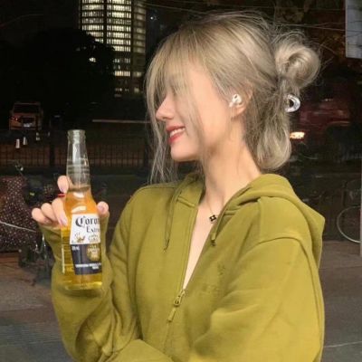 只钟情于一个人的句子 爱一个人专一的句子 语录 第1张