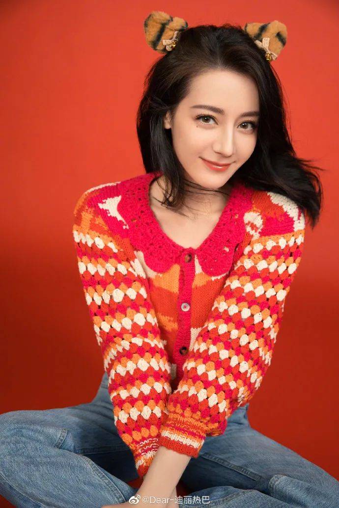 迪丽热巴晒靓丽写真美若天仙！成熟性感美不可挡 时尚 第3张
