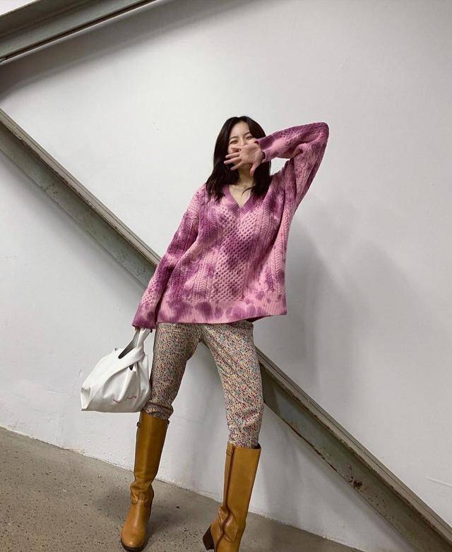 金泫雅穿西服外套穿出性感的味道，好看到犯规 时尚 第4张