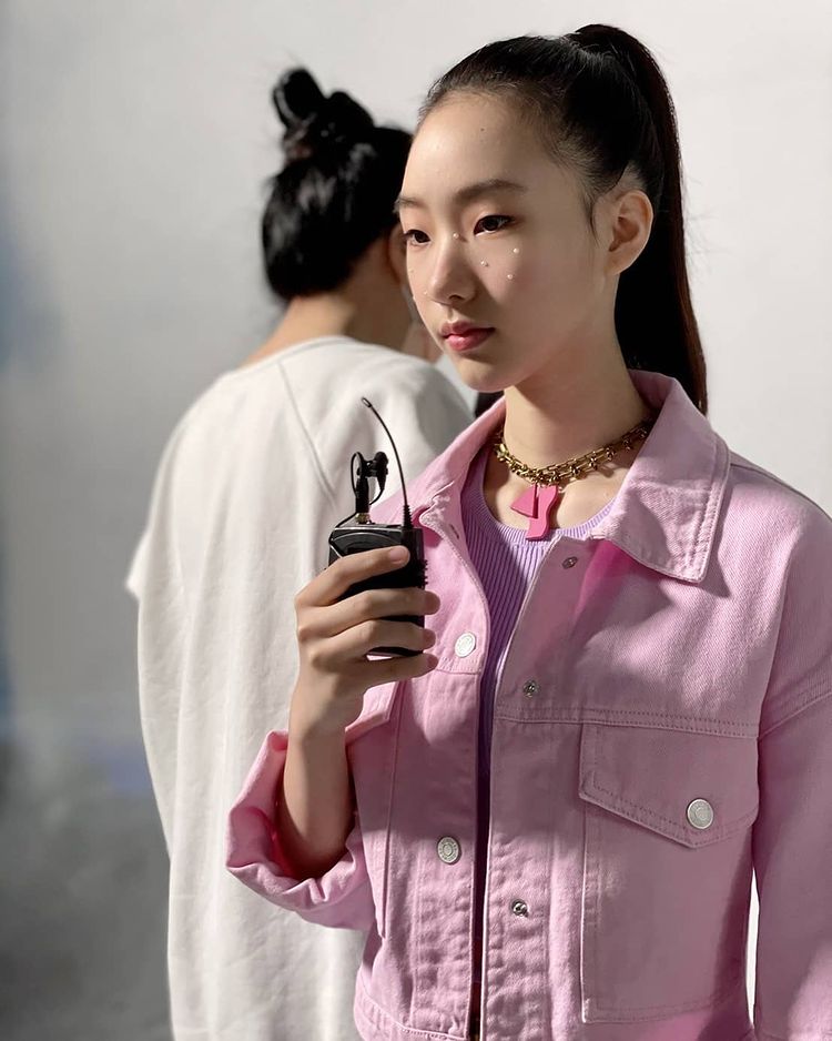 韩国人对小S女儿Elly很好奇！除了上热搜，更是长得像金高银！ 时尚 第6张