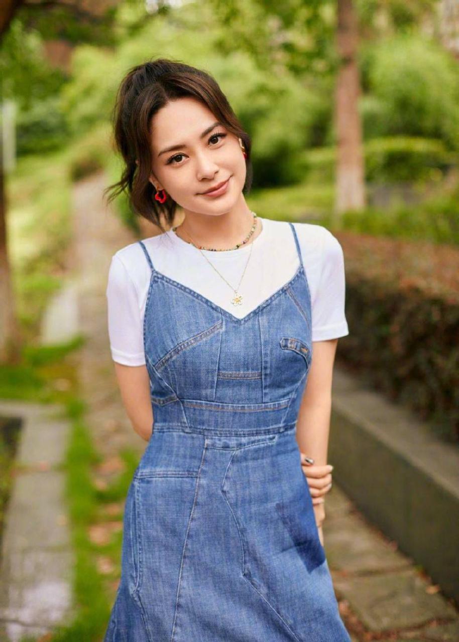 Twins复古姐妹花靓丽写真！两大美女魅力不可小觑 时尚 第8张