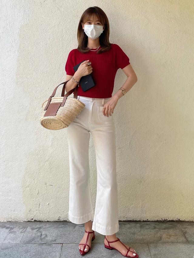 会打扮的人穿衣法则：不穿恨天高，妆容淡雅，裙子过膝，发要蓬松 穿搭 第6张