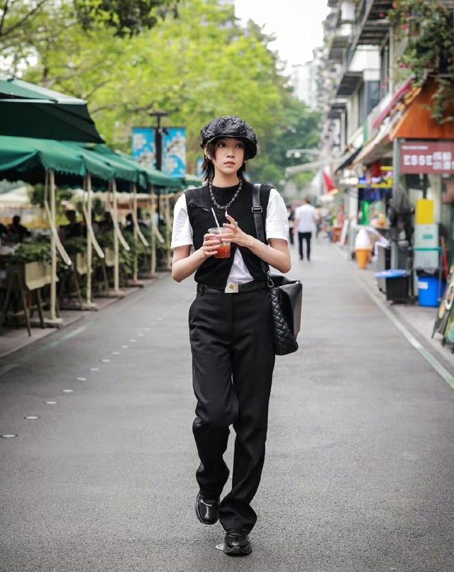 被成都的街拍美到了！成都女人的穿搭“小心机”值得借鉴 街拍 第10张